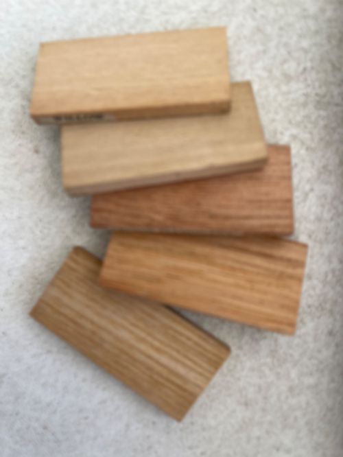 A BOXED SET OF WOODEN SAMPLES FROM EARLY 1930S - ADDITIONAL PHOTO 4