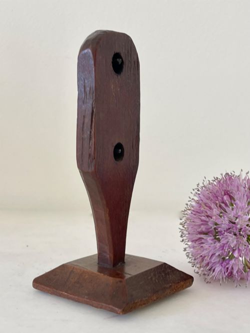 fig 1. Antique Treen Straw Splitter