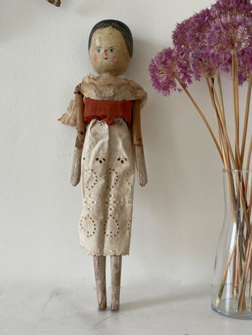 An Antique Grodnertal Doll