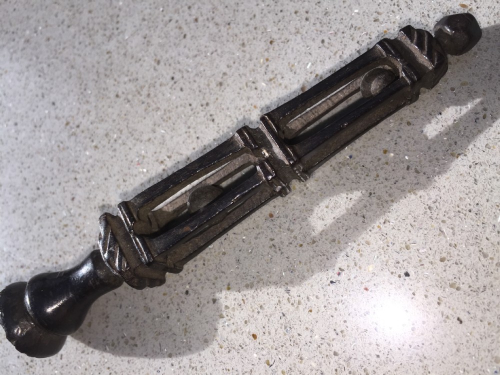 An unusual late 18th century pipe tamper/seal