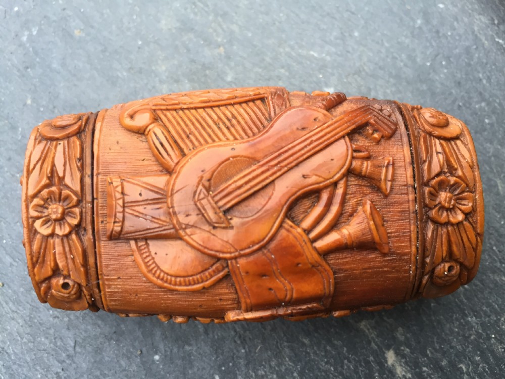 A napoleonic carved snuff box