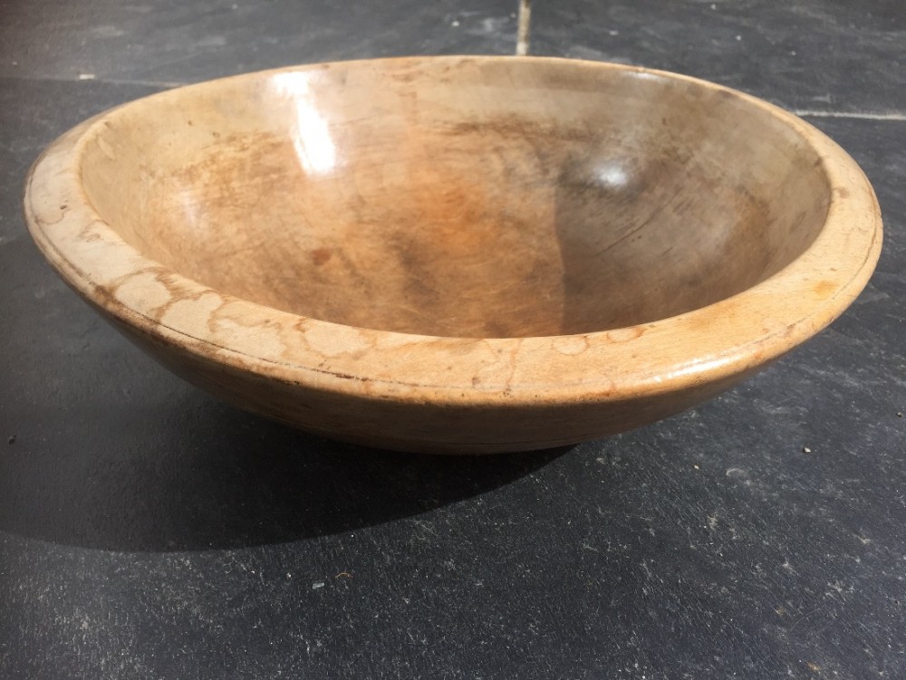 Antique Treen Sycamore Bowl