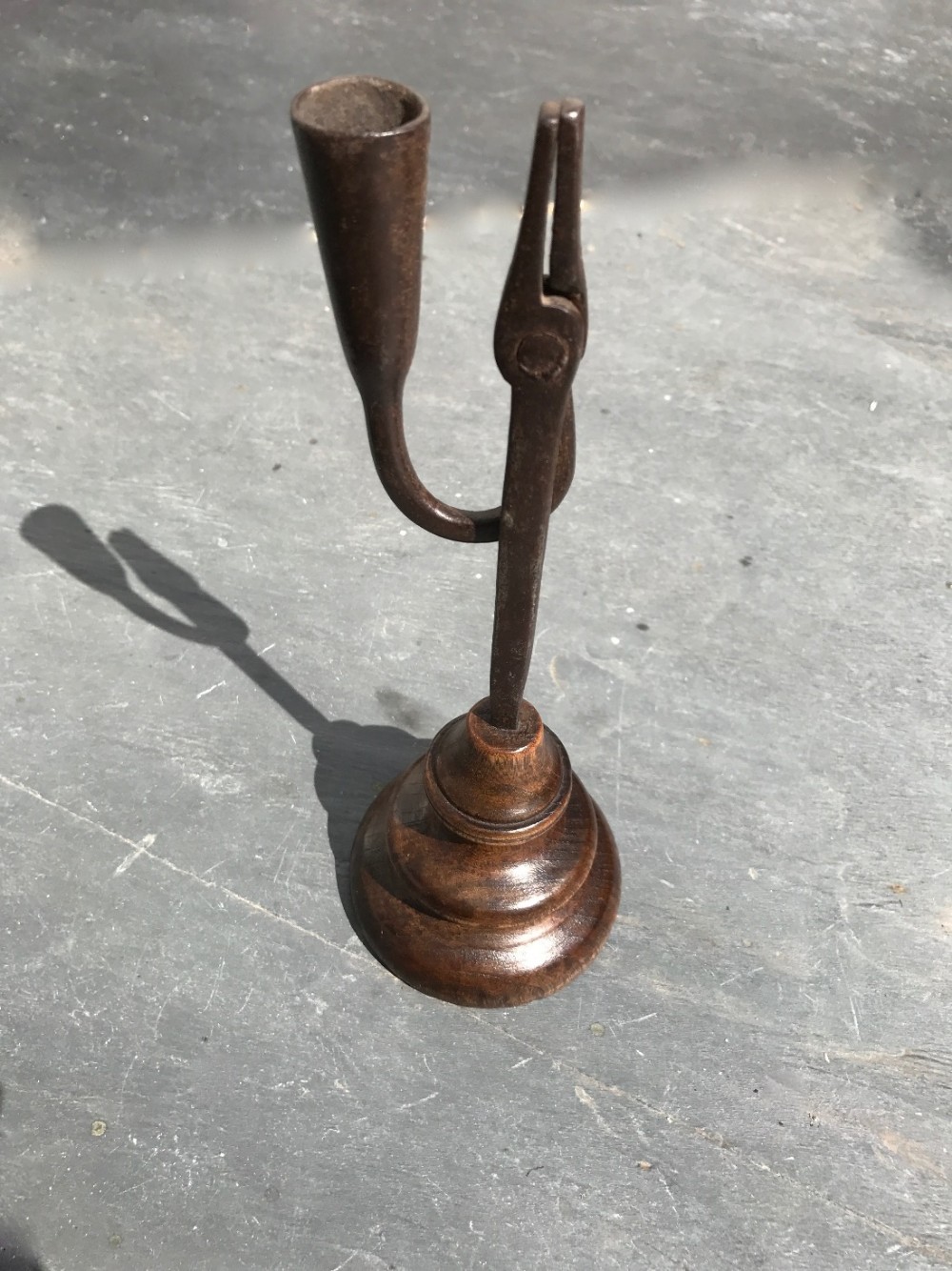 An Antique Sussex/Surrey rushlight 