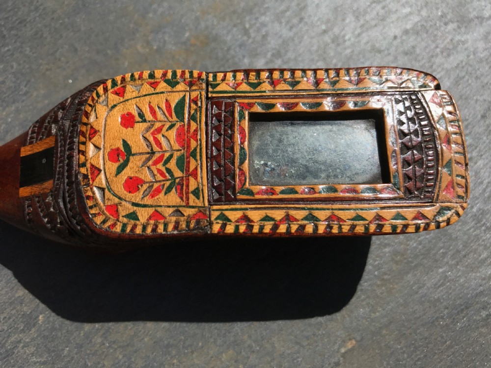 An unusual 9th century snuff shoe box View III