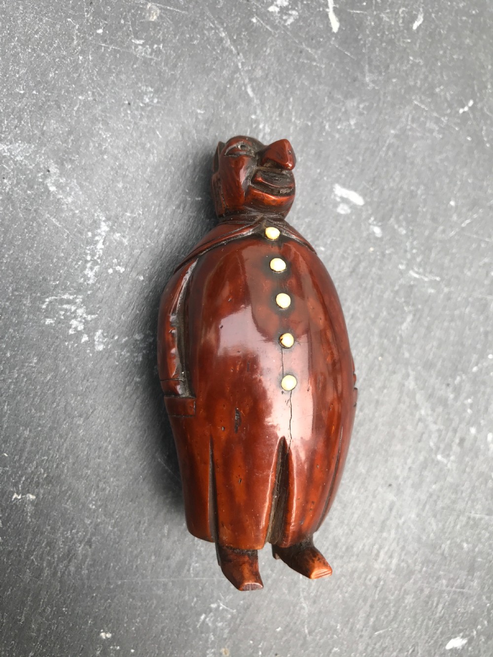 Antique Coquilla Nut Snuff box - Figural man with hooked nose View III