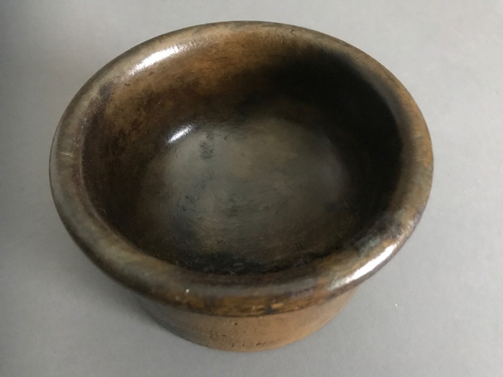 A very nice 19th century mahogany treen shop counters coin bowl - PINTO COLLECTION View III