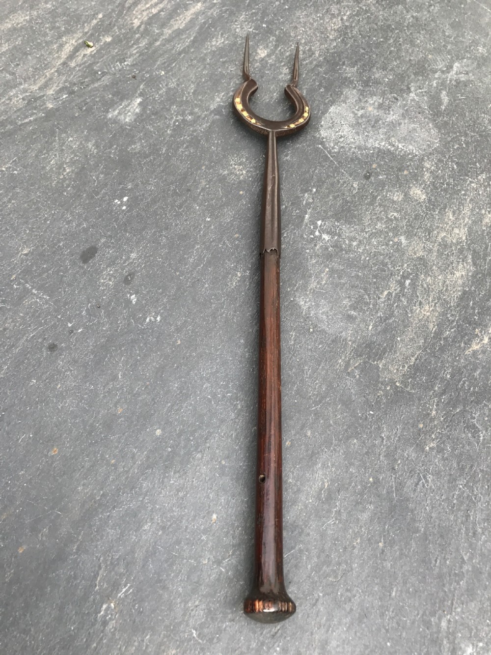 An early 19th century Toasting Fork - Horse shoe View III