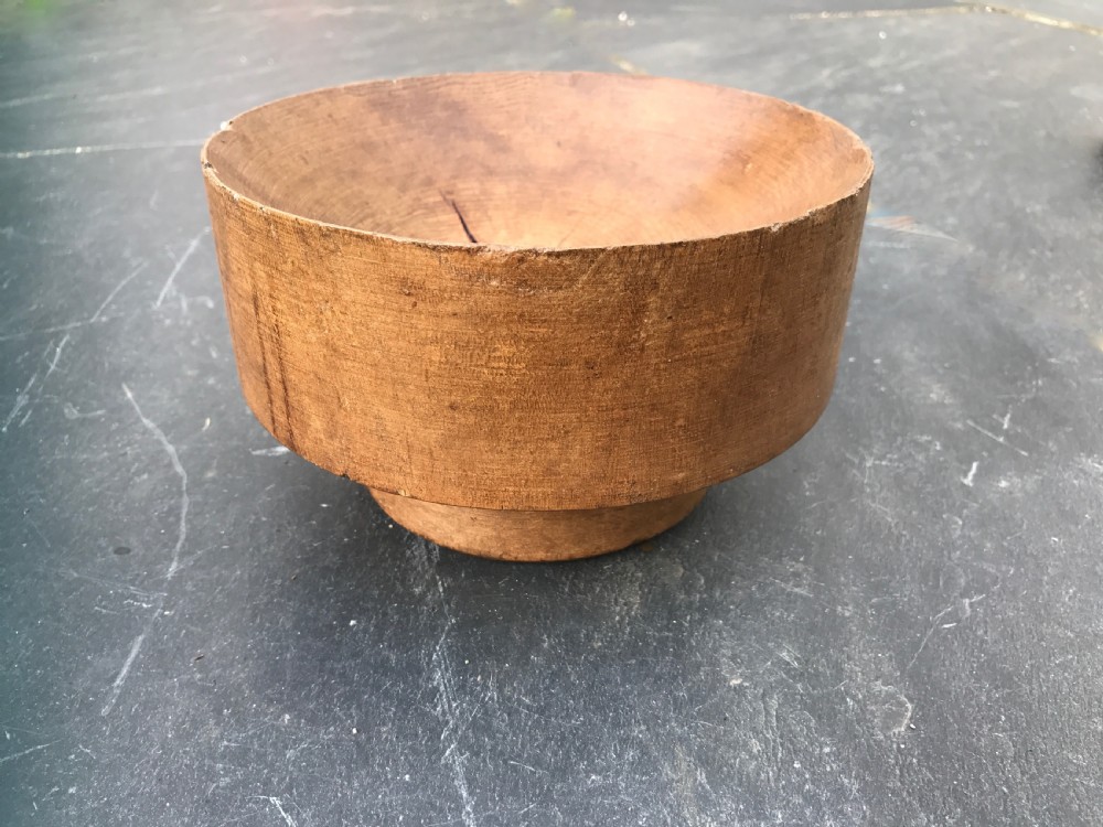 Antique Log Sawn Eating Bowl - PINTO PROVENANCE