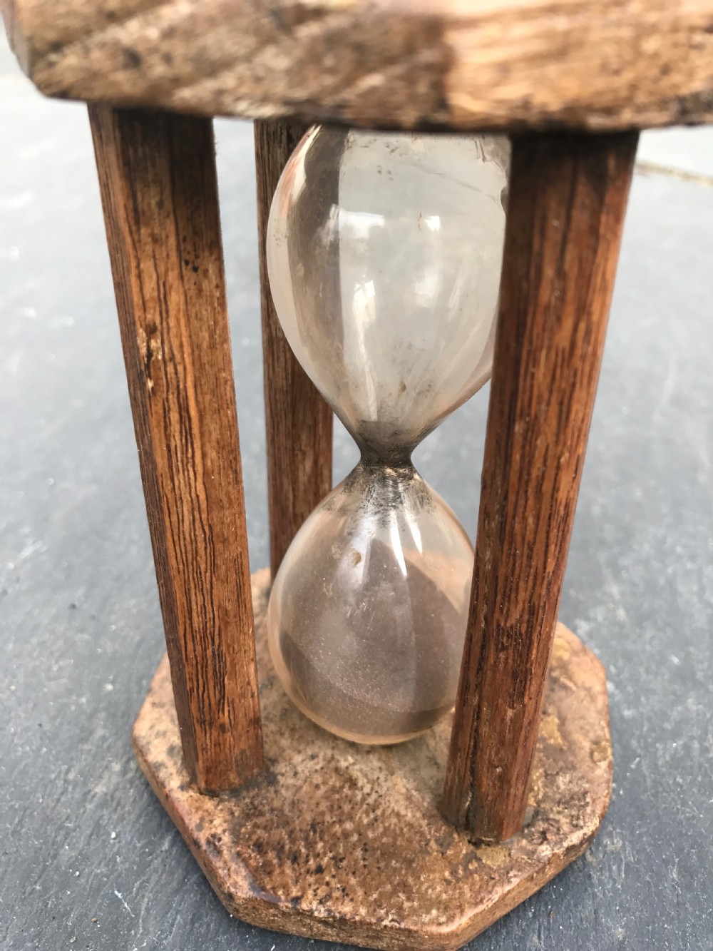 Antique Old Timer - for measuring labourers breaks & Sermons View II