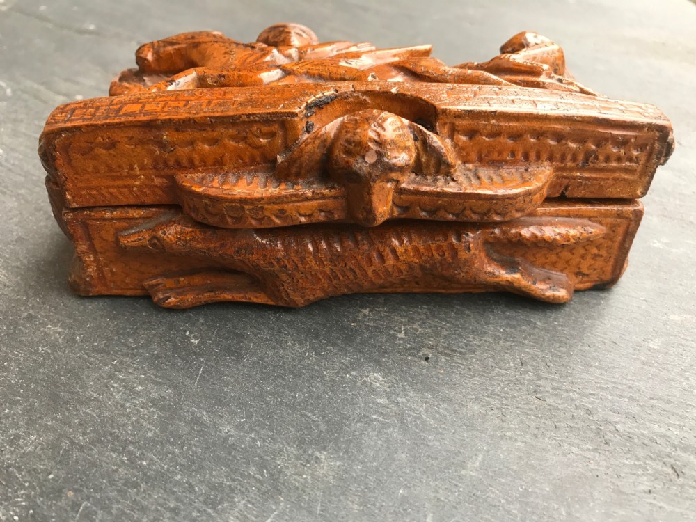Antique  Scottish Table Snuff Box - Robert Burns Tam 'O Shanter Poem View II
