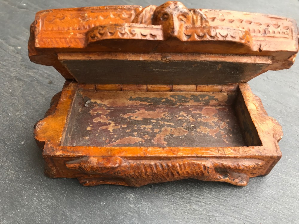 Antique  Scottish Table Snuff Box - Robert Burns Tam 'O Shanter Poem View V