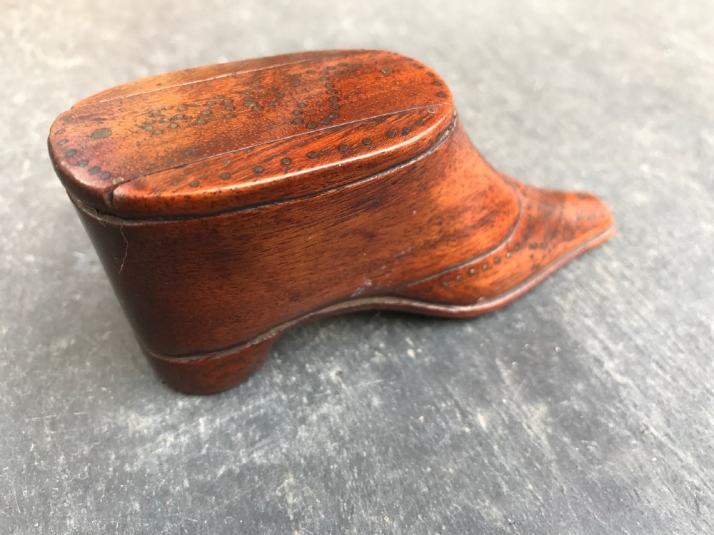 An Antique Snuff Shoe - LOVE to the lid View IV