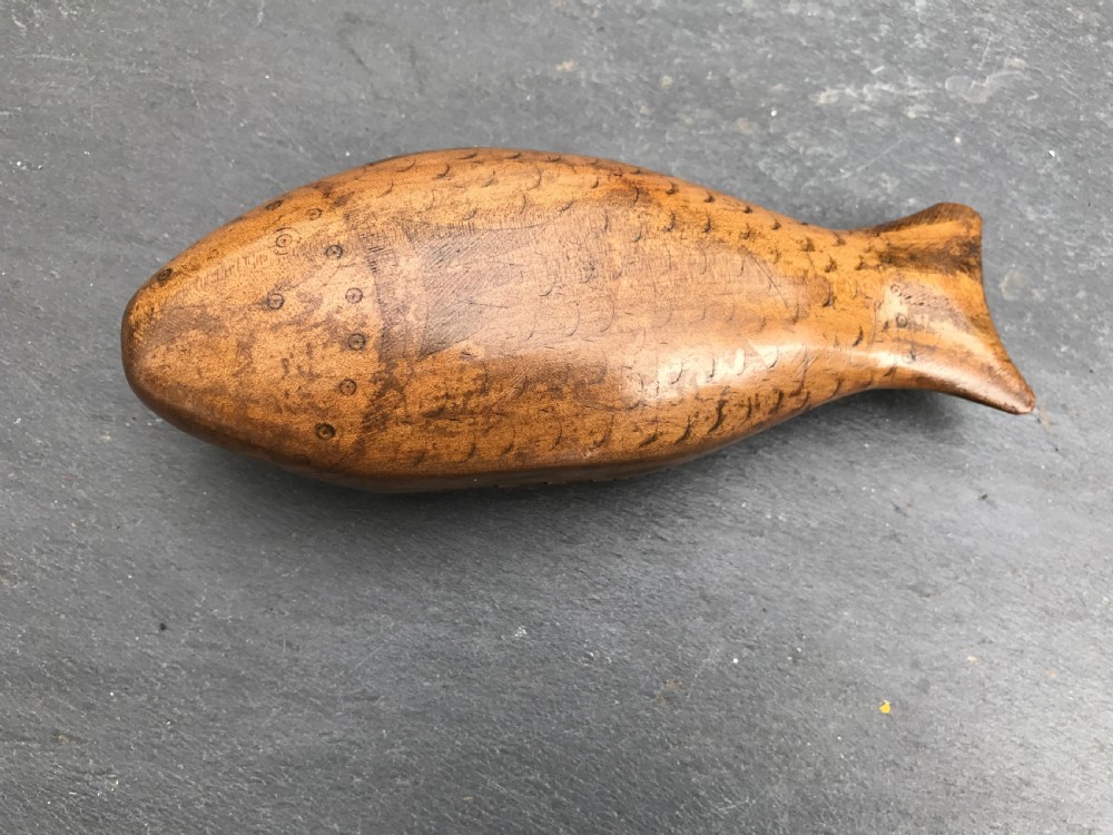 Antique Table Snuff Box - Fish View II