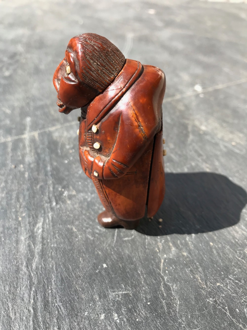 Antique coquilla snuff box - figural man View II