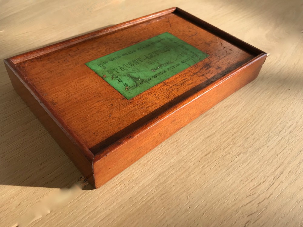 An Antique Spelling/Alphabet/Numbers Box - treen View II