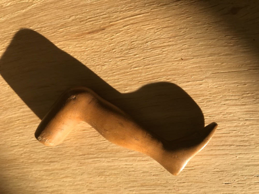 Antique Boxwood Pipe Tamper/Stopper - ladies leg treen View III