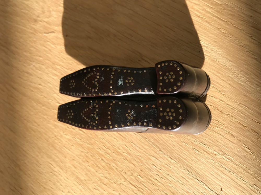 An unusual double snuff shoe box - dated 1840 View IV