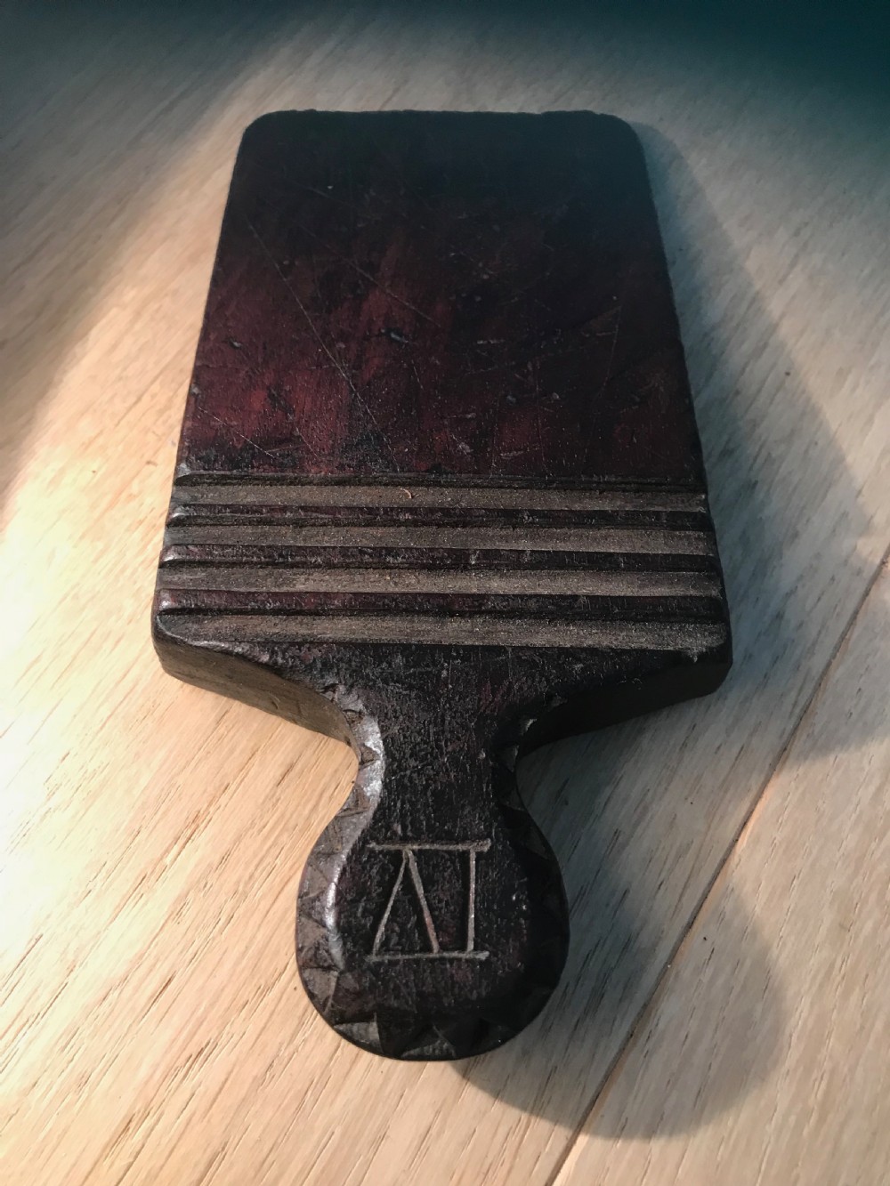 An 18th Century Antique Mahogany Dish Slope