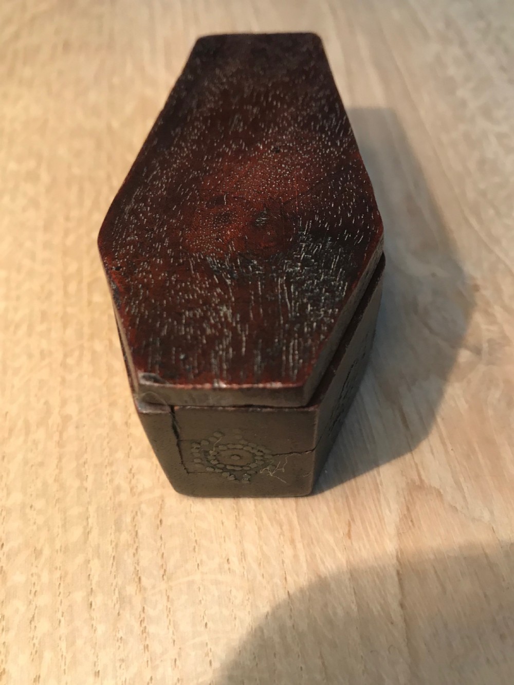 An antique snuff box - coffin shaped View IV