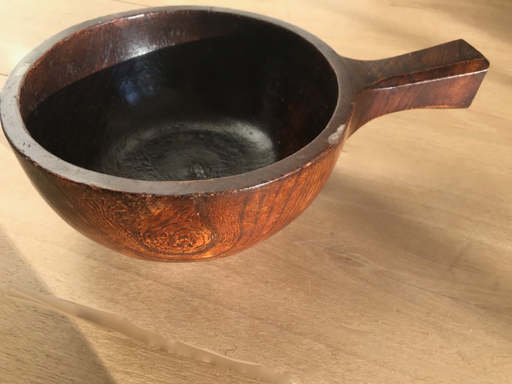 Antique Elm Beer Scoop - large size