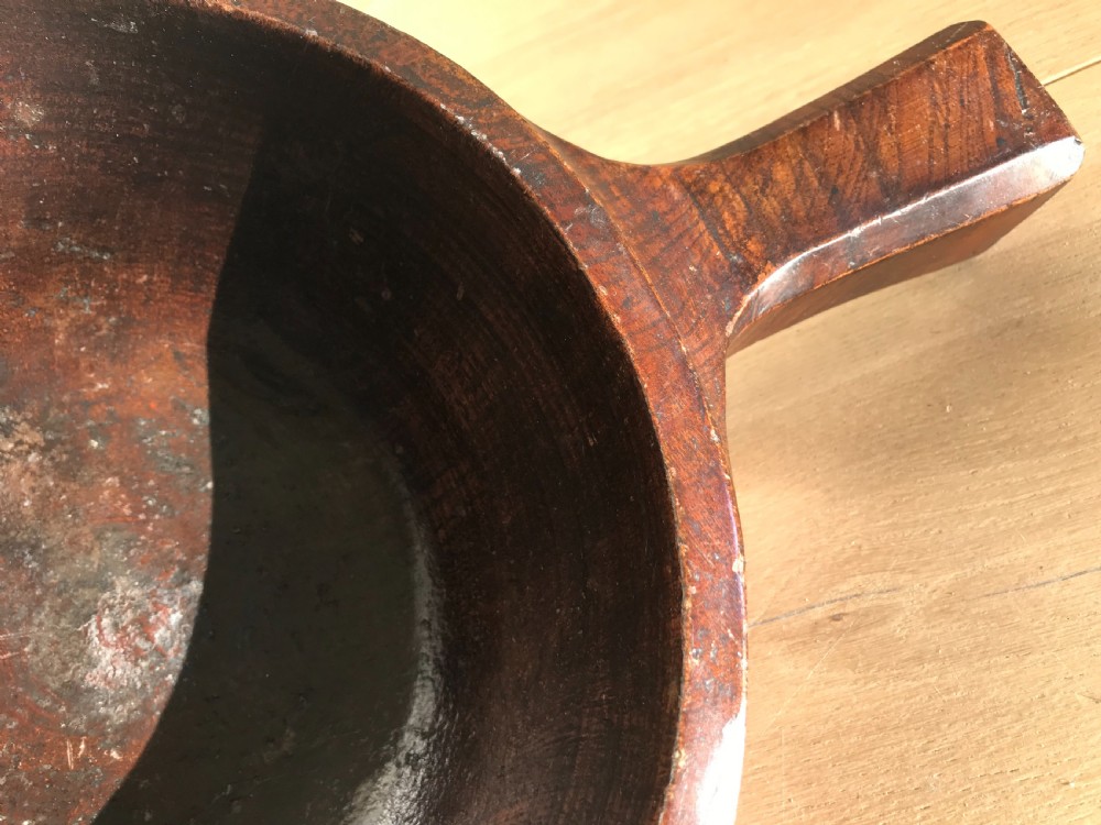 Antique Elm Beer Scoop - large size View IV