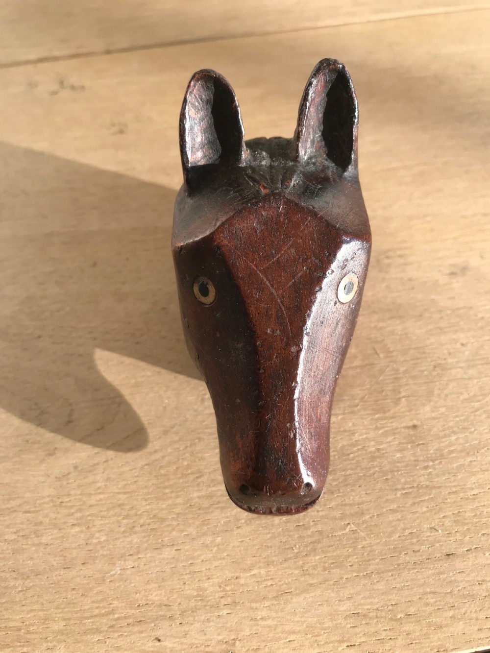 An antique snuff box - horse's head, dated 1809 View IV