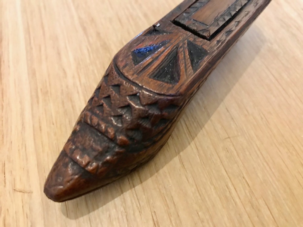 Antique Prisoner of War Snuff Shoe View III