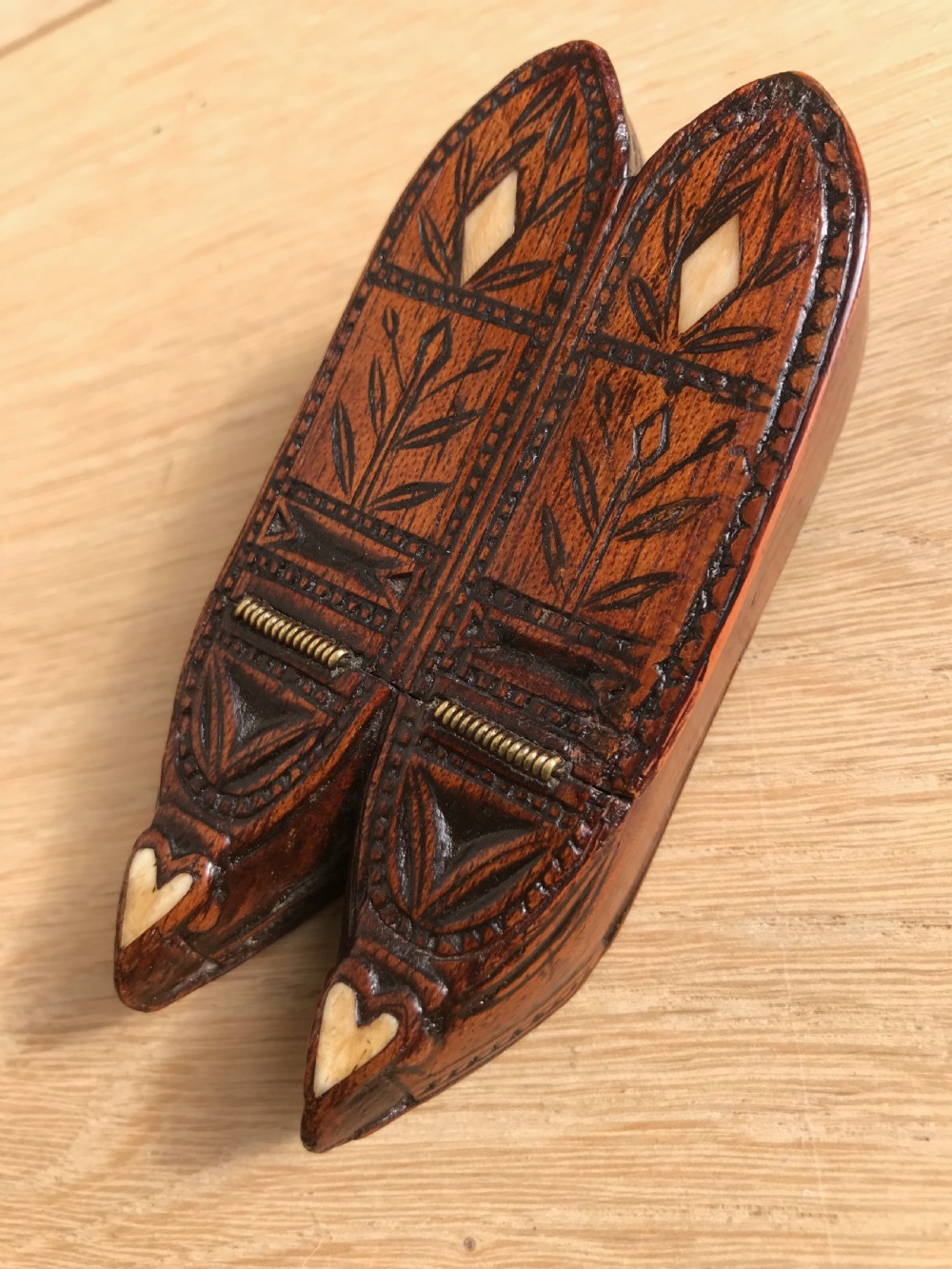 Antique Prisoner of War Double Snuff Shoe Box - treen