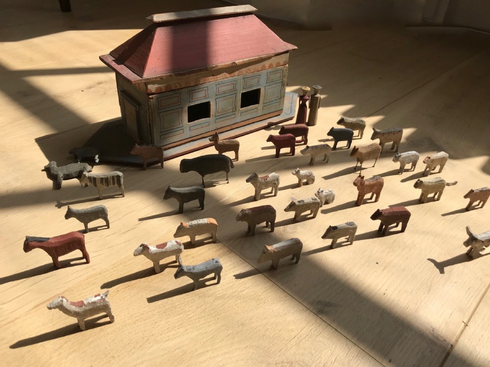 A Small Antique Noah's Ark - treen