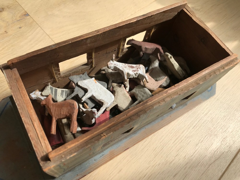 A Small Antique Noah's Ark - treen View IV