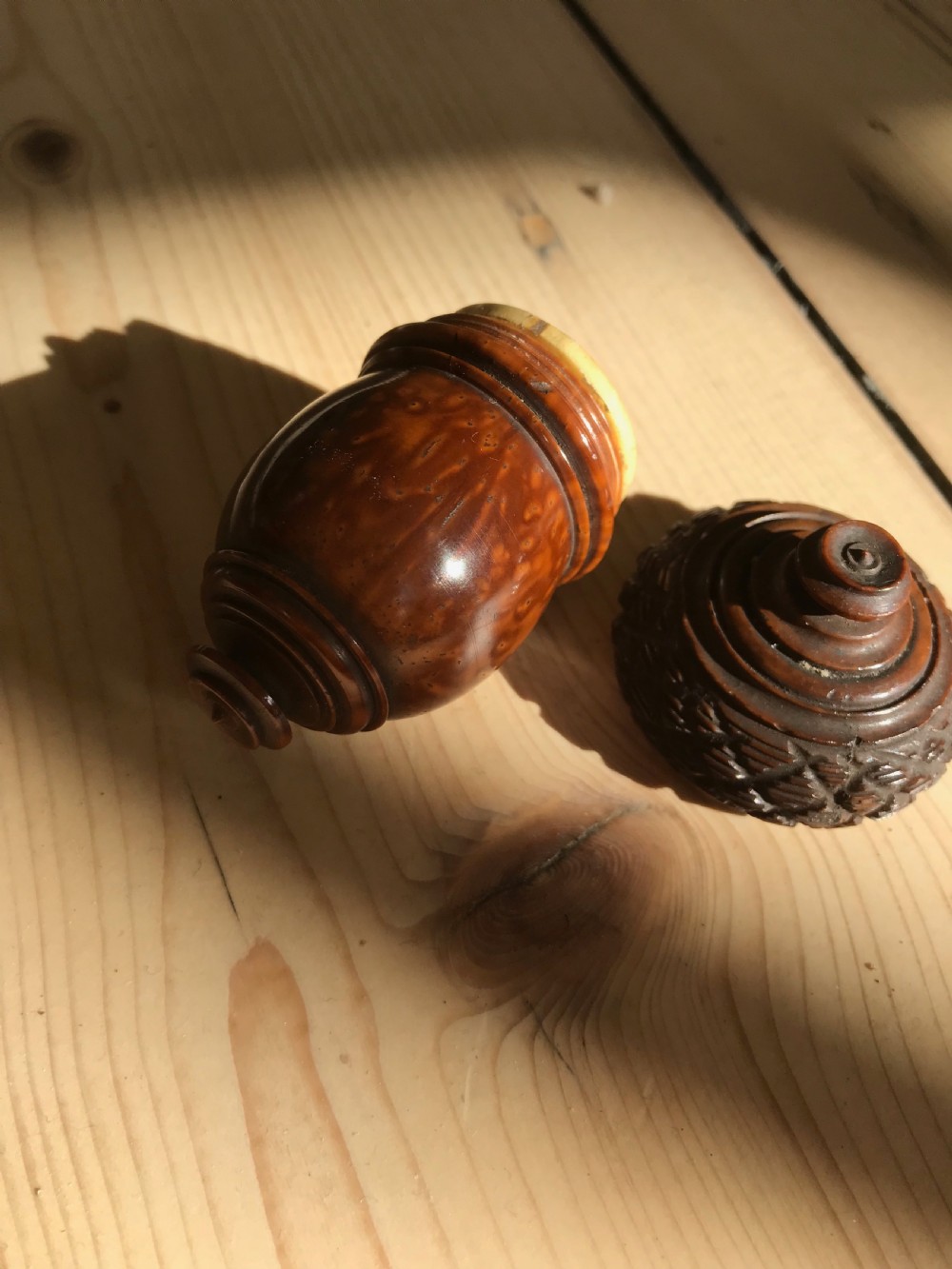 An Antique Coquilla Nutmeg Grater - treen View III