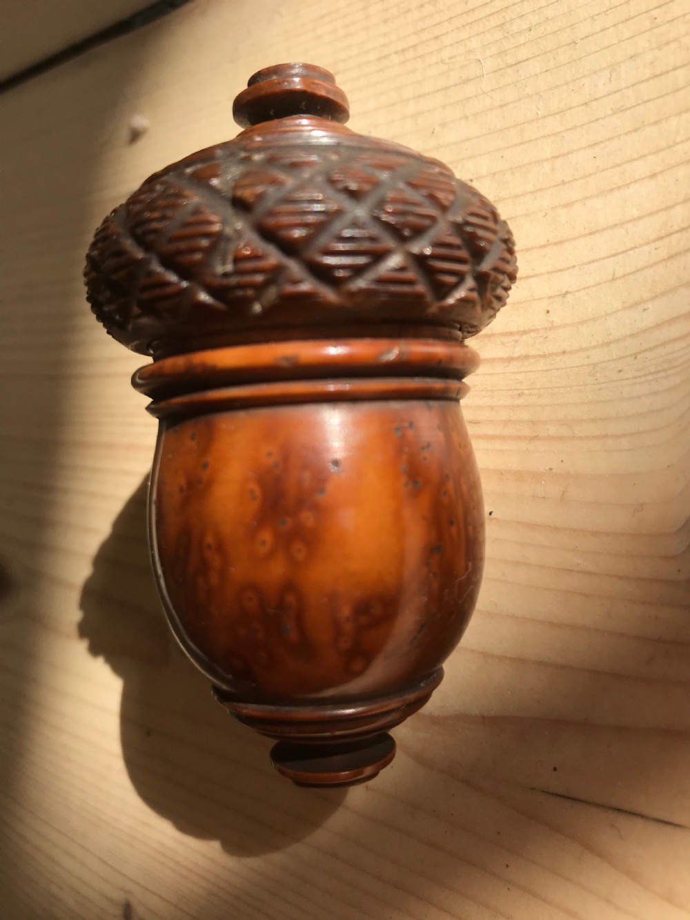 An Antique Coquilla Nutmeg Grater - treen View IV