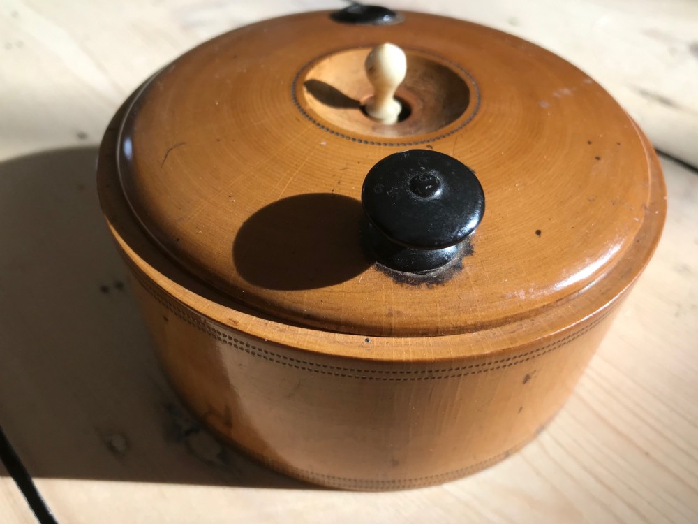 Antique Travelling Roulette Game View IV