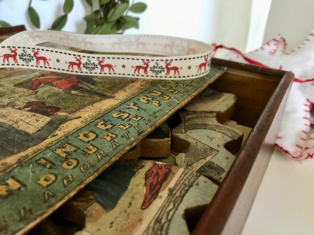 Antique Dissected Puzzle - Jigsaw View II