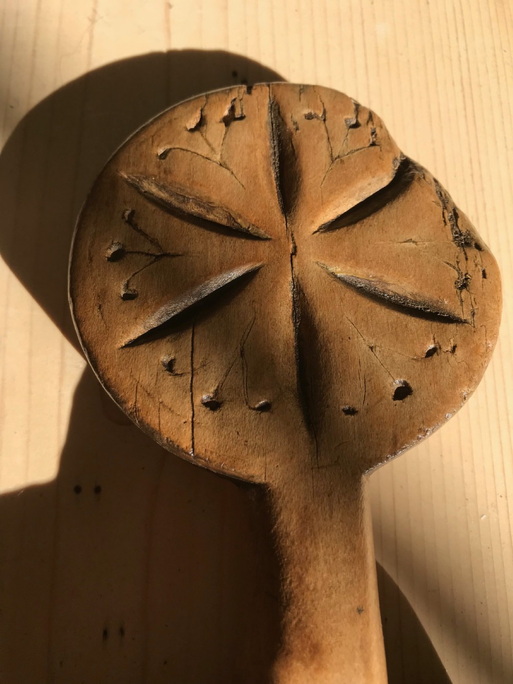Antique Welsh Butter Spade - treen View VII