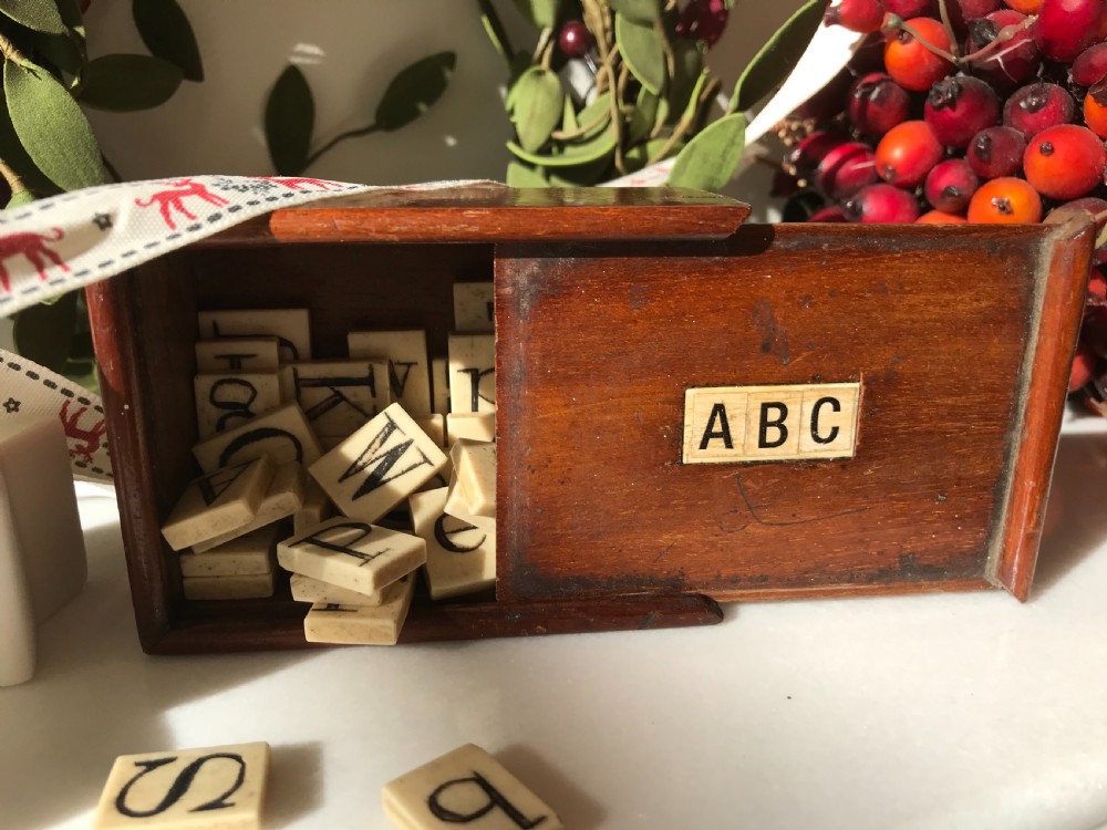 Antique Victorian Spelling & Alphabet Box with bone letters View III