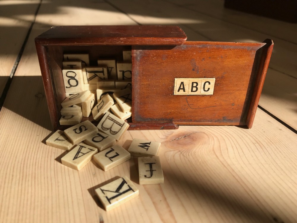 Antique Victorian Spelling & Alphabet Box with bone letters View VI