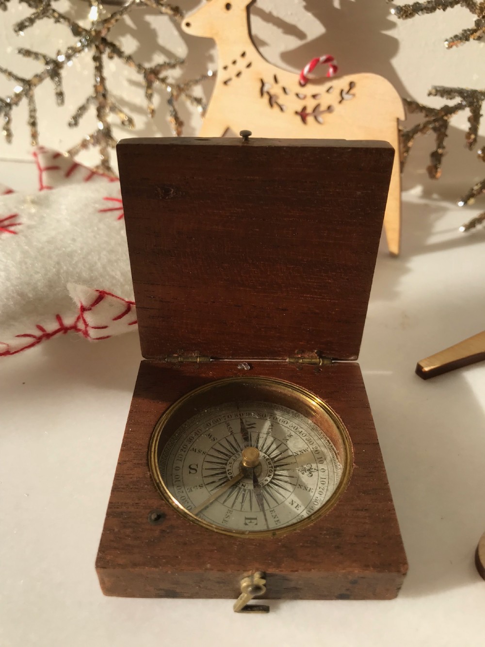 Antique Explorers Compass