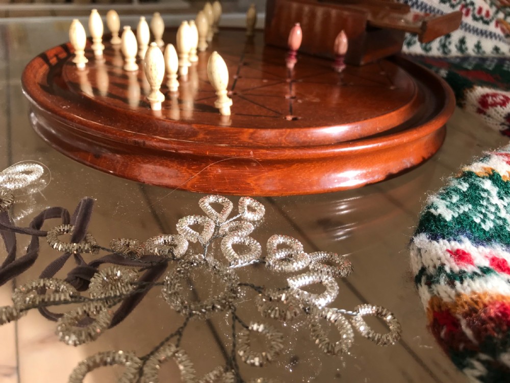 Antique Fox & Geese Game - with counters View VI