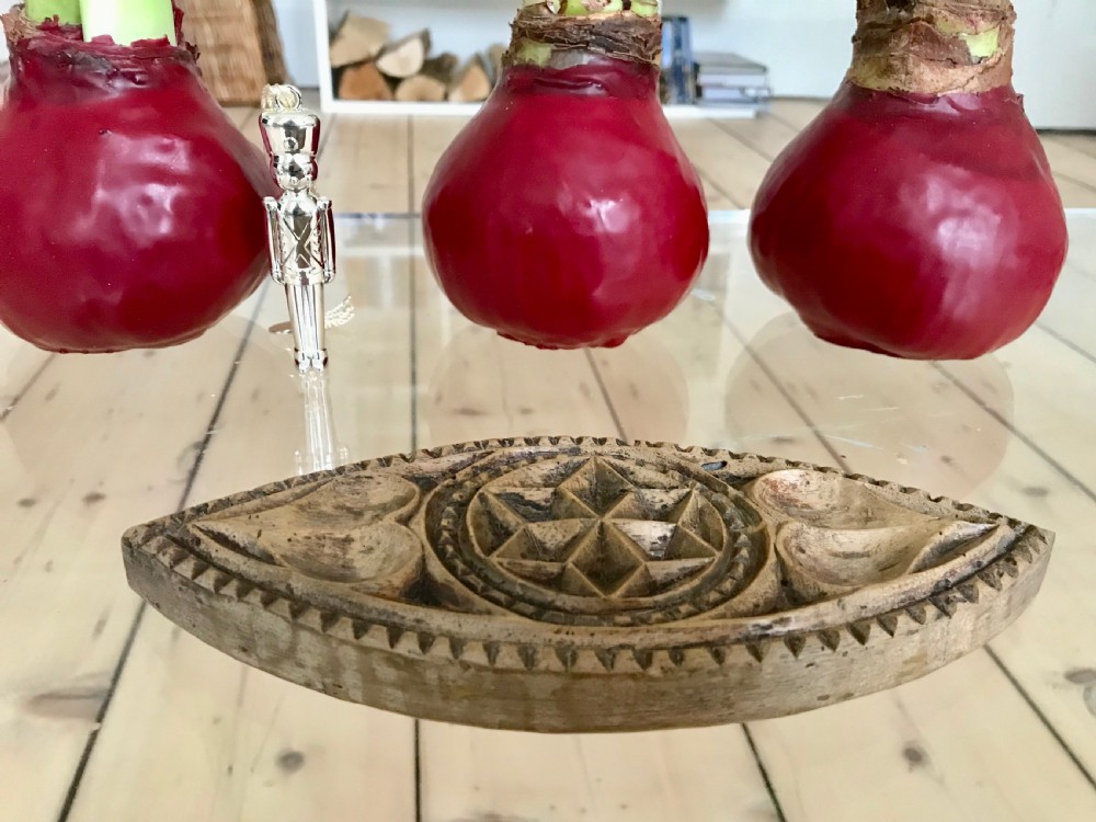 Unusual Shaped Antique Butter Stamp - hearts