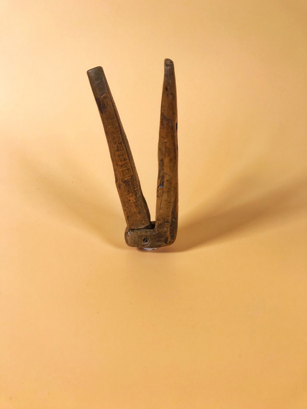 An English Antique Treen Lever Nutcracker - 18th century View IV