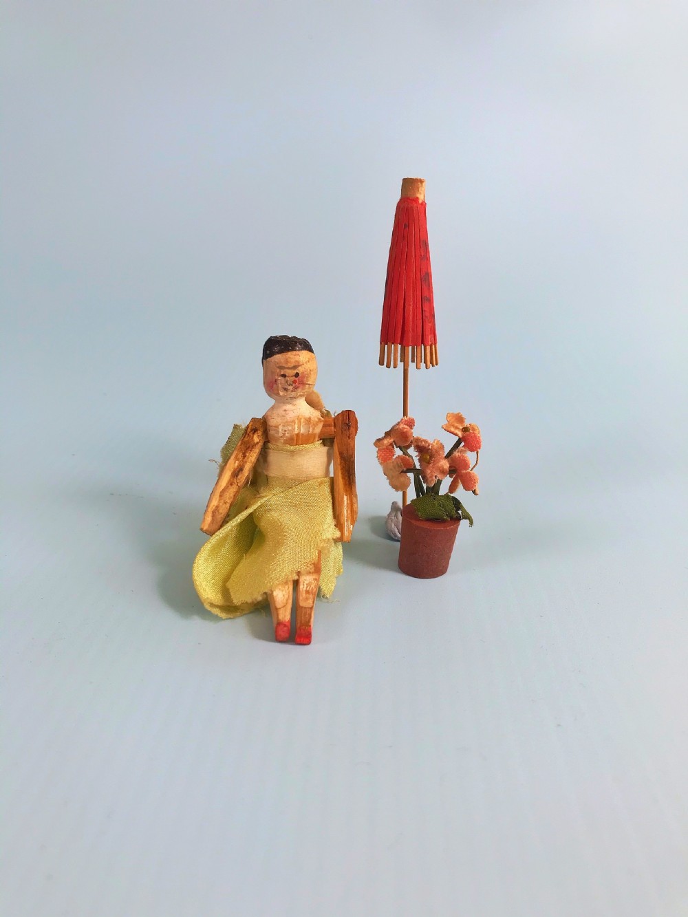 Antique Mini Doll = peg doll View II