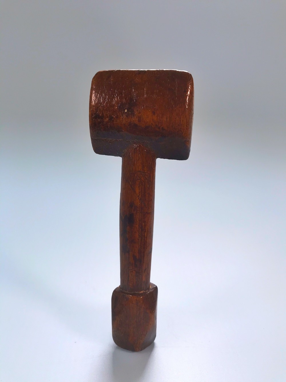 An Antique Sail Maker's Press - treen, Small Size View VI