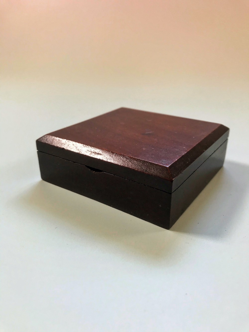 A Georgian Sun Dial & Compass -signed with makers name View V