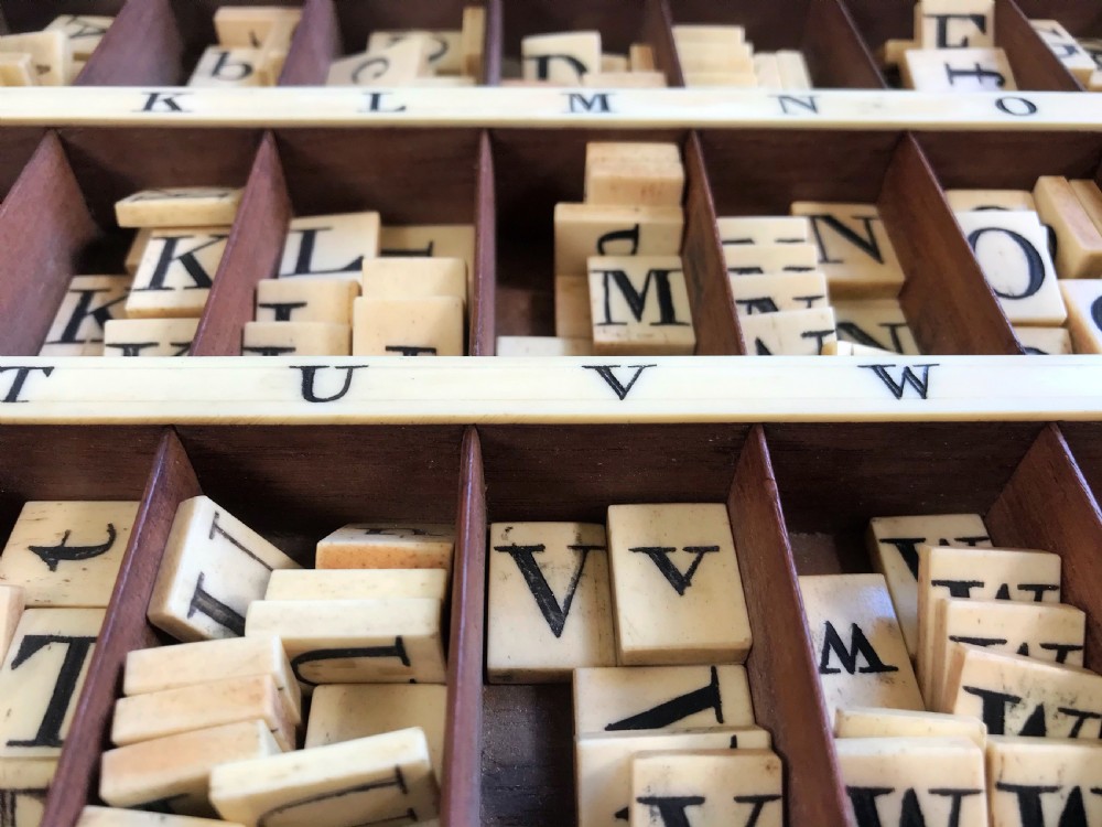 Antique Spelling & Alphabet Box - a fabulous educational toy View III