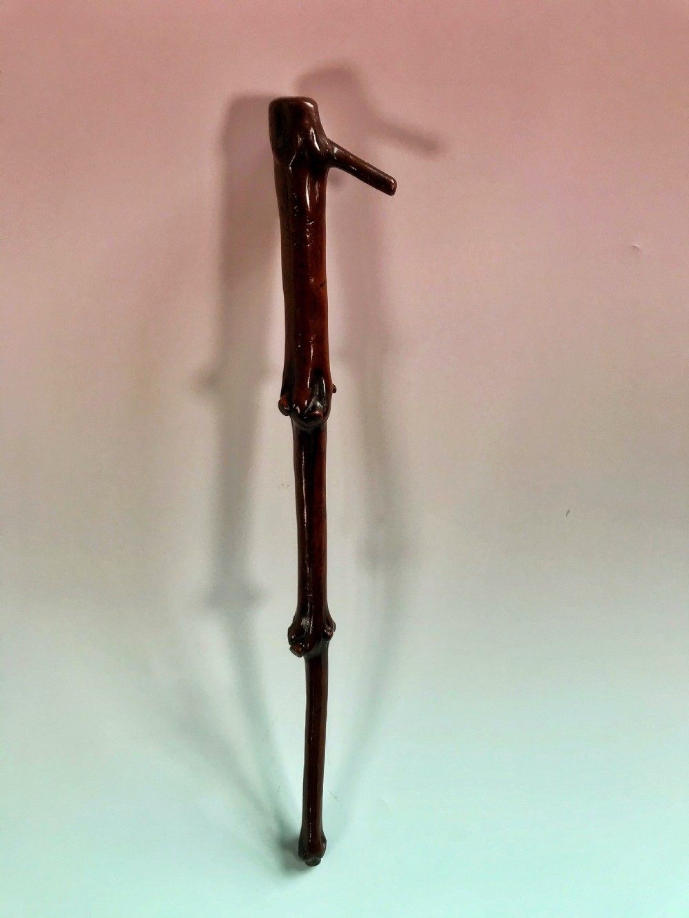 An Antique Yew Wood Swagger Stick - treen View II