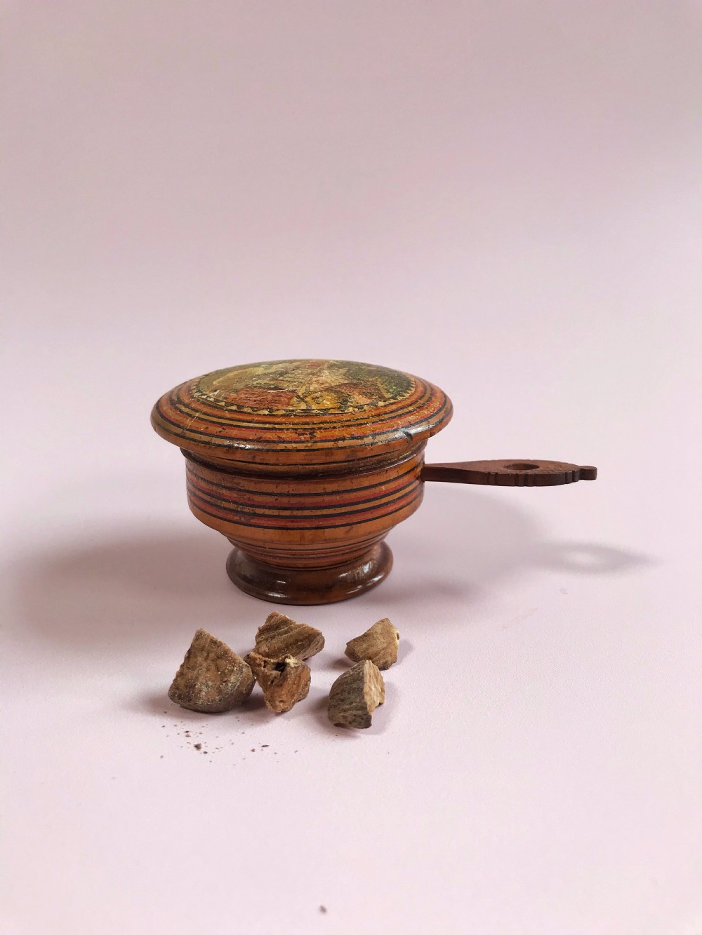 Antique Table Nutmeg Grater - Early  Tunbridge Ware - probably by Wise View IV