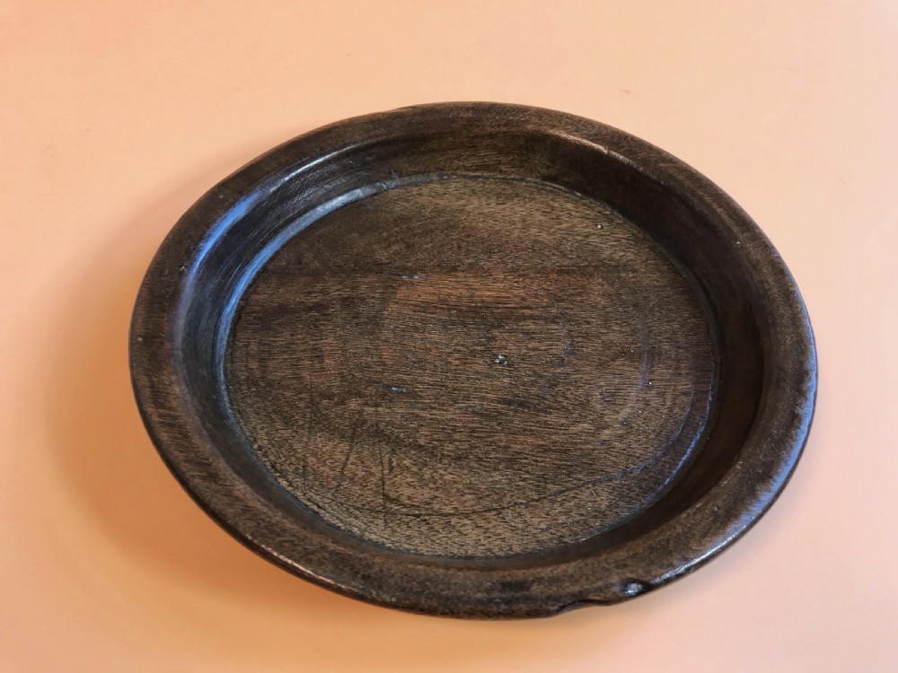 A Small !8th Century Platter or Coaster View V
