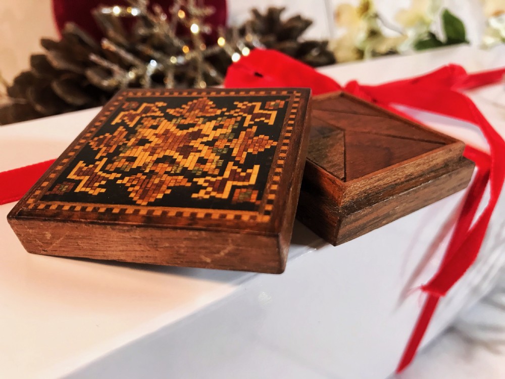 Antique Tunbridge Ware Tangram