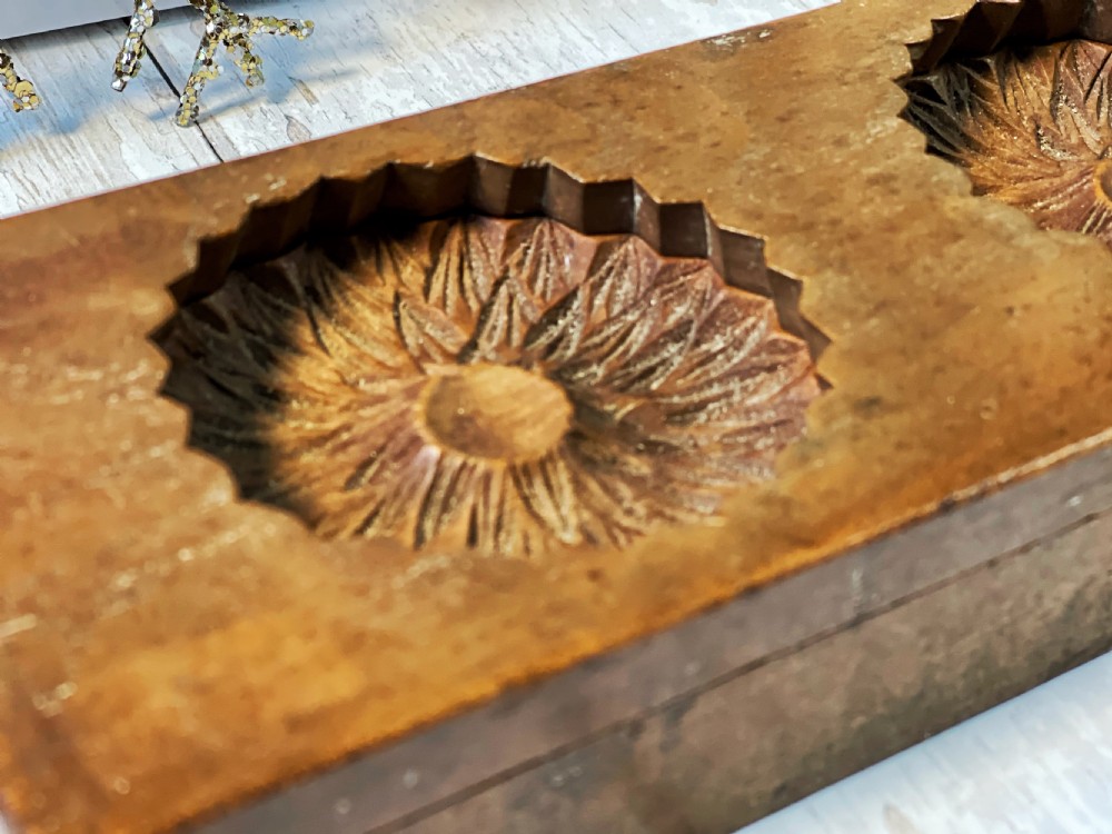 Antique Treen Two piece Confectionery Mould View IV